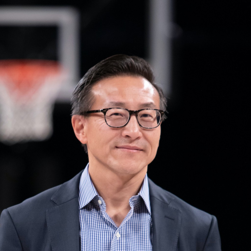 Joe Tsai Headshot