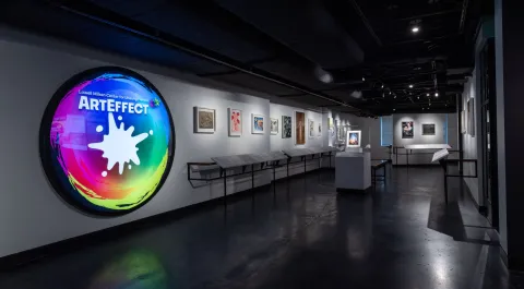 A photograph of an ARTEFFECT gallery